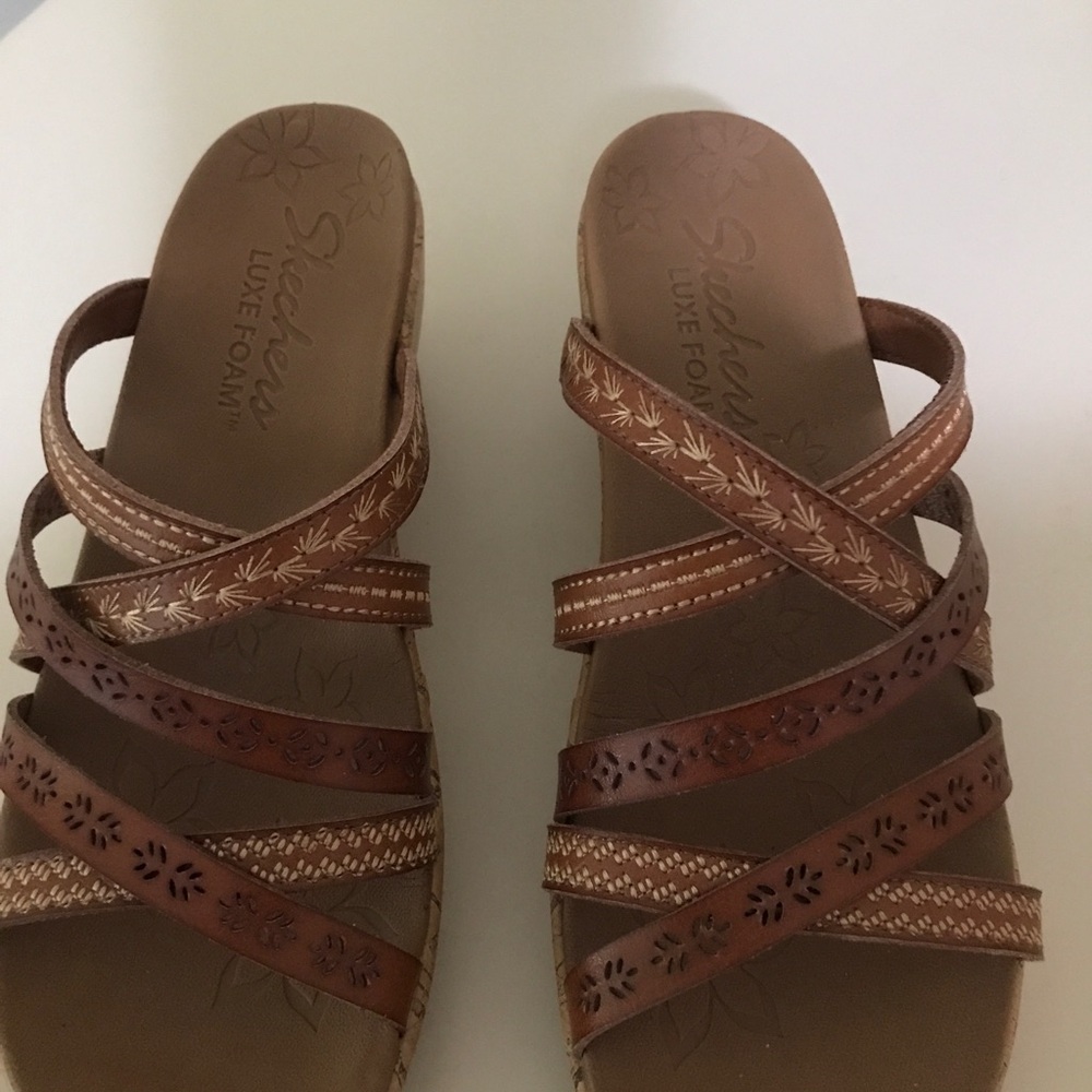 Skechers Women's Brown Strappy Slide Sandals